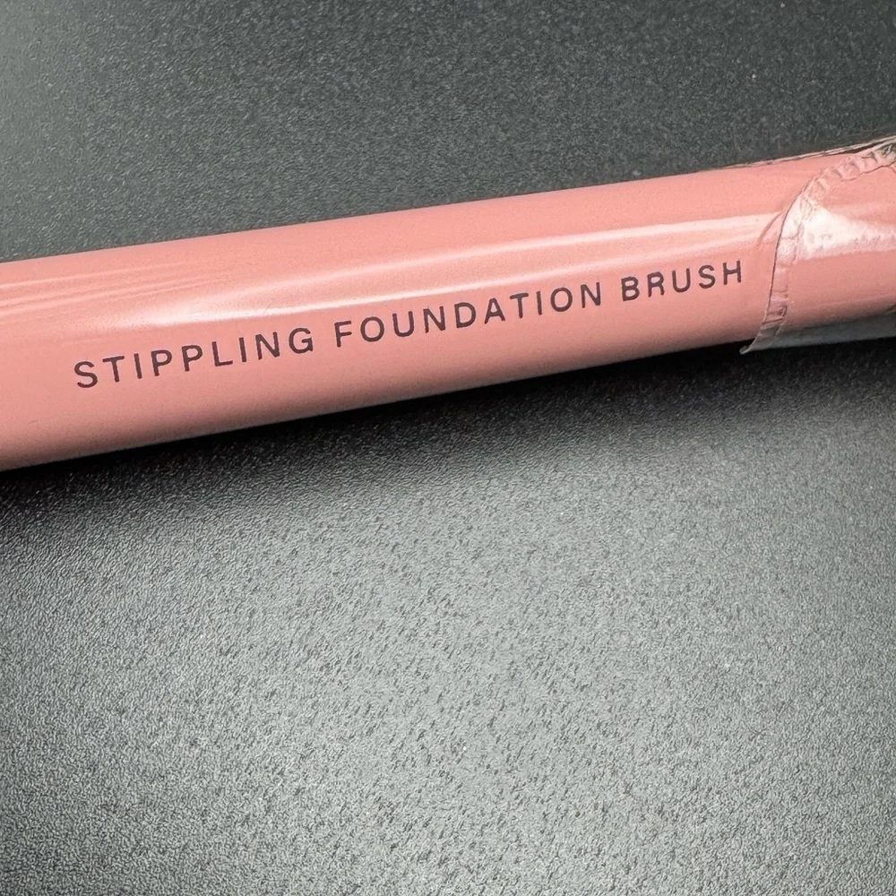 Mally Pink Stippling Foundation Brush-New in bag MRSP $18